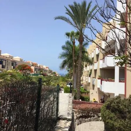 Lovely Family In High Quality Daire *